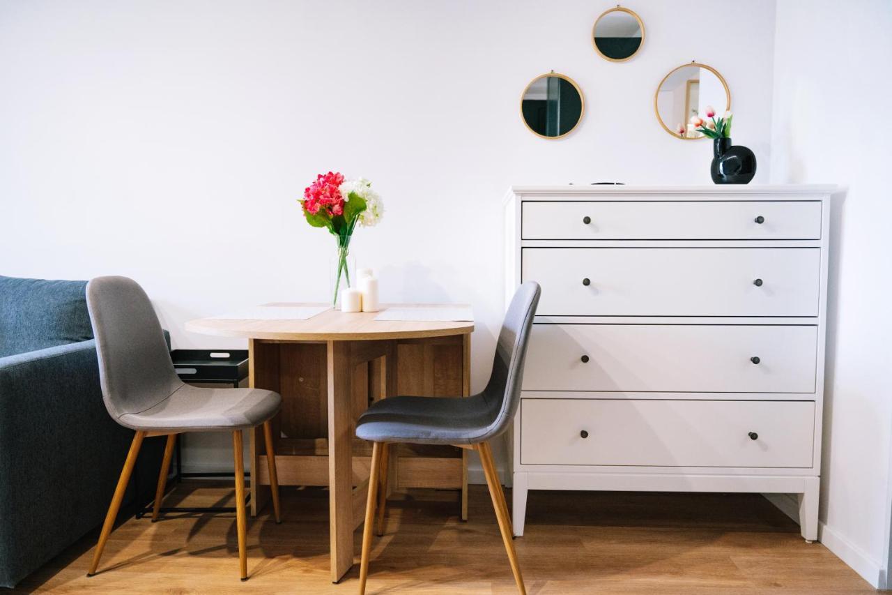 Warsaw Studio Apartment - City View, Parks Nearby By Rentujemy エクステリア 写真