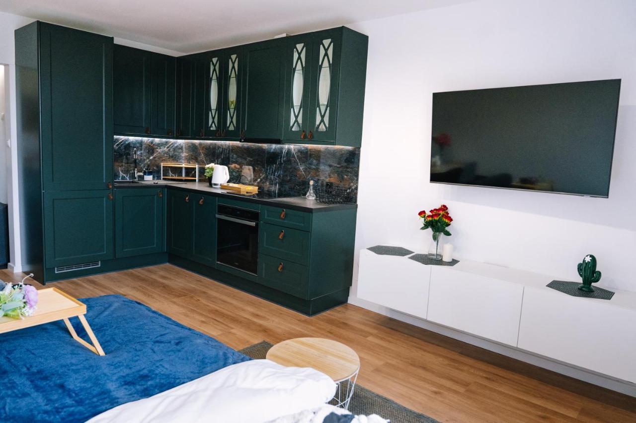 Warsaw Studio Apartment - City View, Parks Nearby By Rentujemy エクステリア 写真