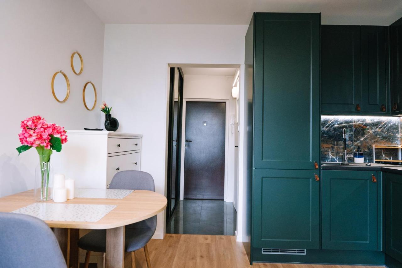 Warsaw Studio Apartment - City View, Parks Nearby By Rentujemy エクステリア 写真